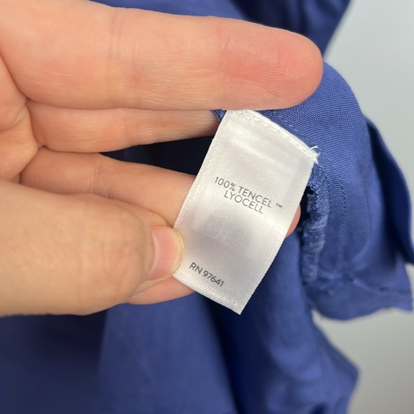 J Jill NWT oversized XL blue mother of pearl button down - Picture 5 of 10